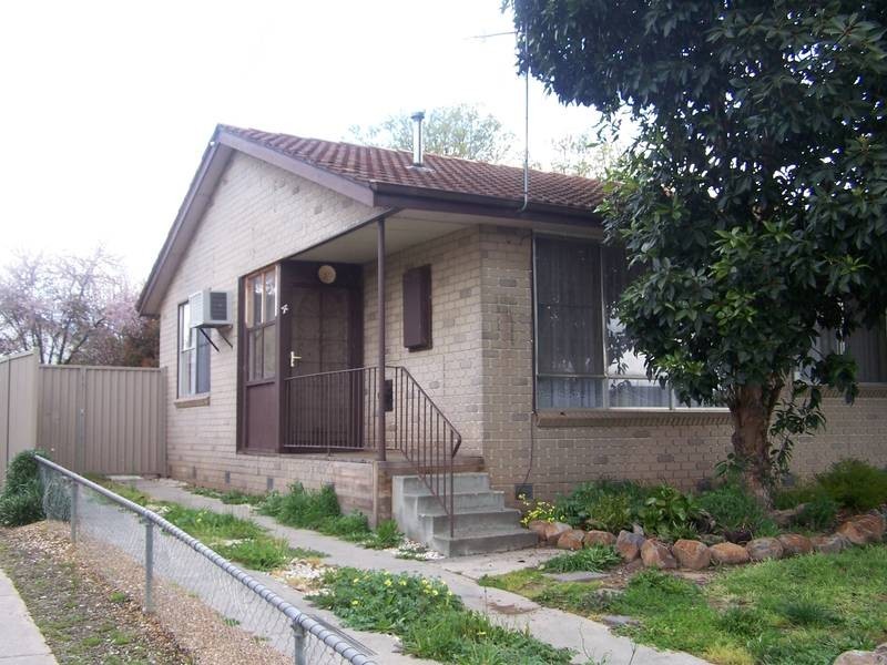 4 Graham Street, Seymour VIC 3660
