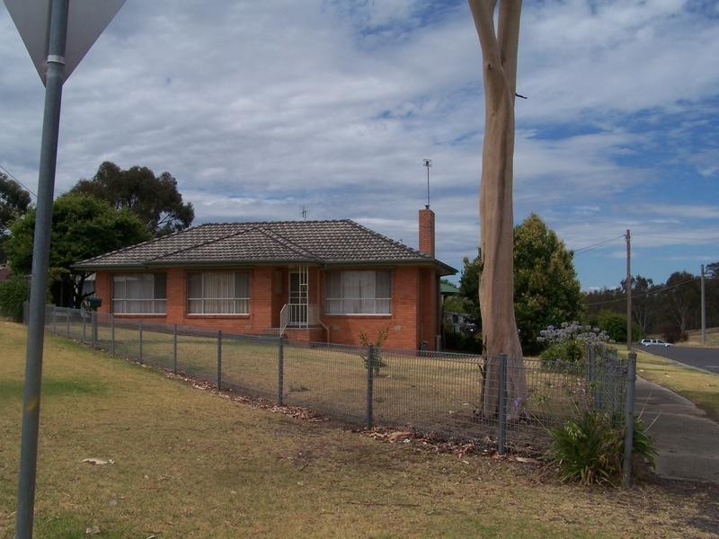 57 Angelsey Street, Seymour VIC 3660