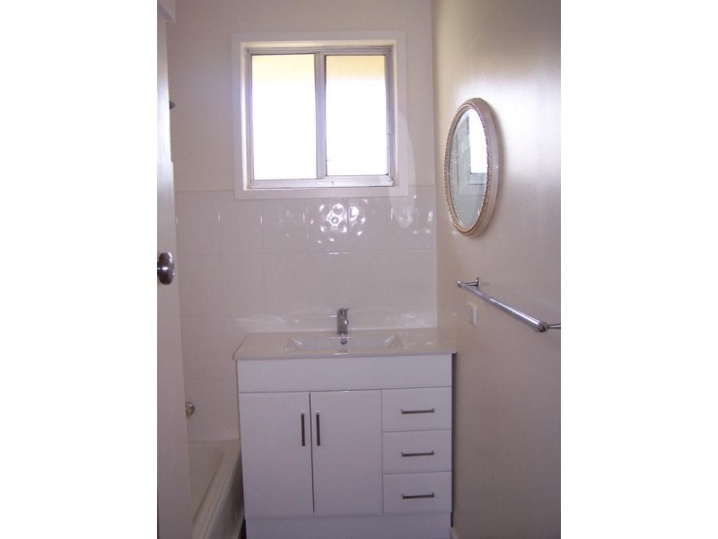 57 Angelsey Street, Seymour VIC 3660