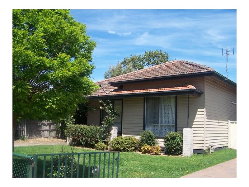 40 Anzac Avenue, Seymour VIC 3660