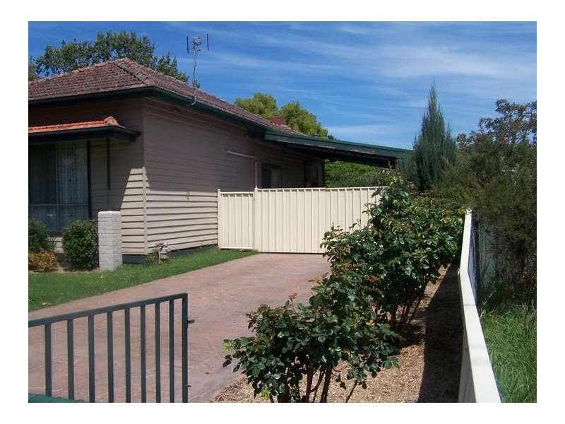40 Anzac Avenue, Seymour VIC 3660