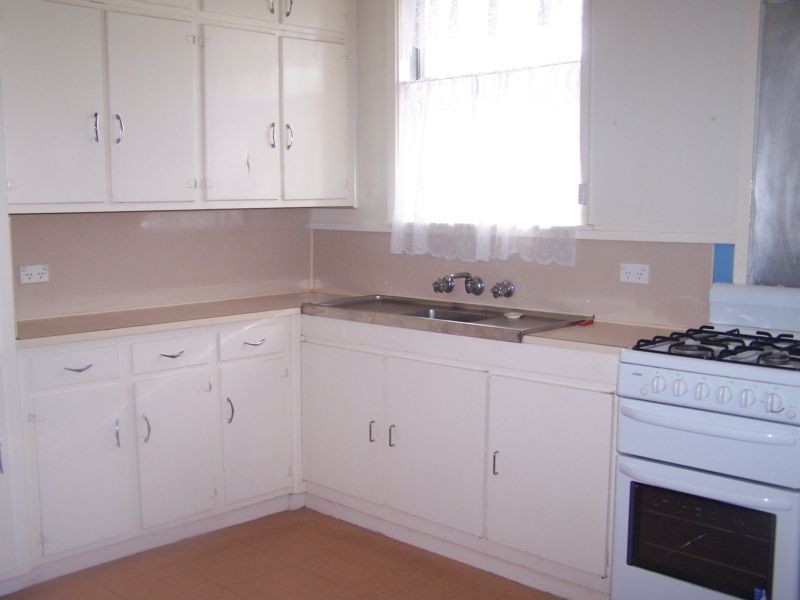 21 Sinclair Crescent, Seymour VIC 3660