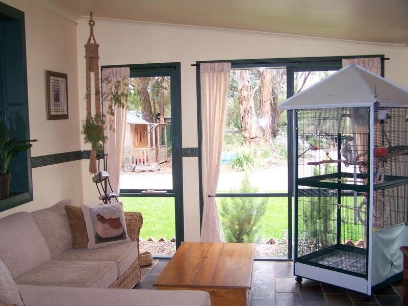 98 High Street, Seymour VIC 3660