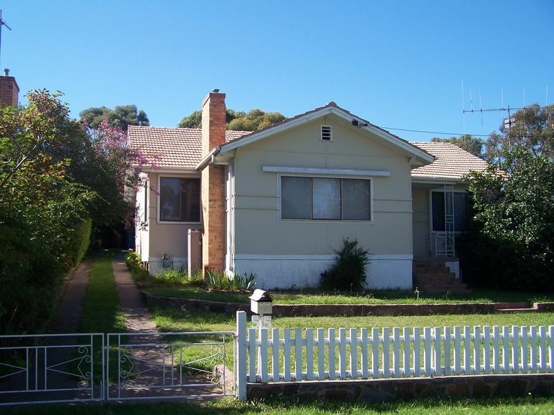 55 Gordon Crescent, Seymour VIC 3660