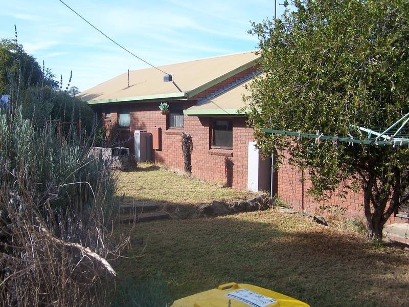 28 Hanley Crescent, Seymour VIC 3660