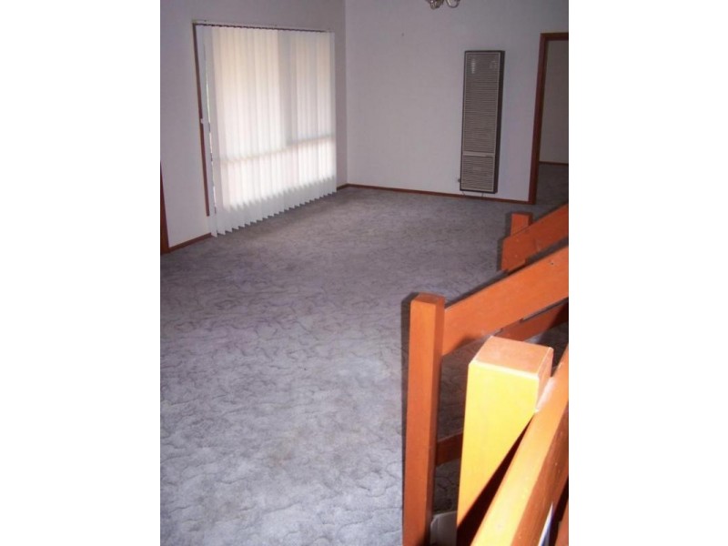 28 Hanley Crescent, Seymour VIC 3660