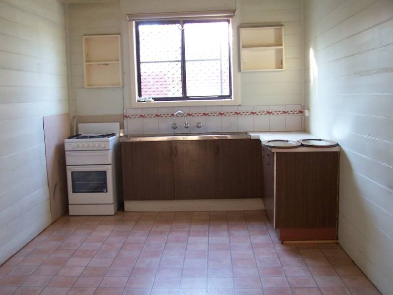 39 Oak Street, Seymour VIC 3660