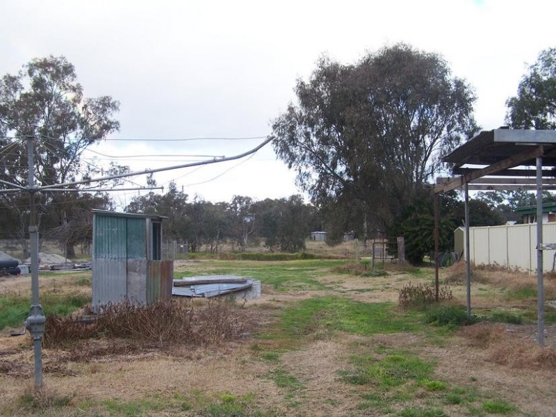 11 Emily Street, Seymour VIC 3660