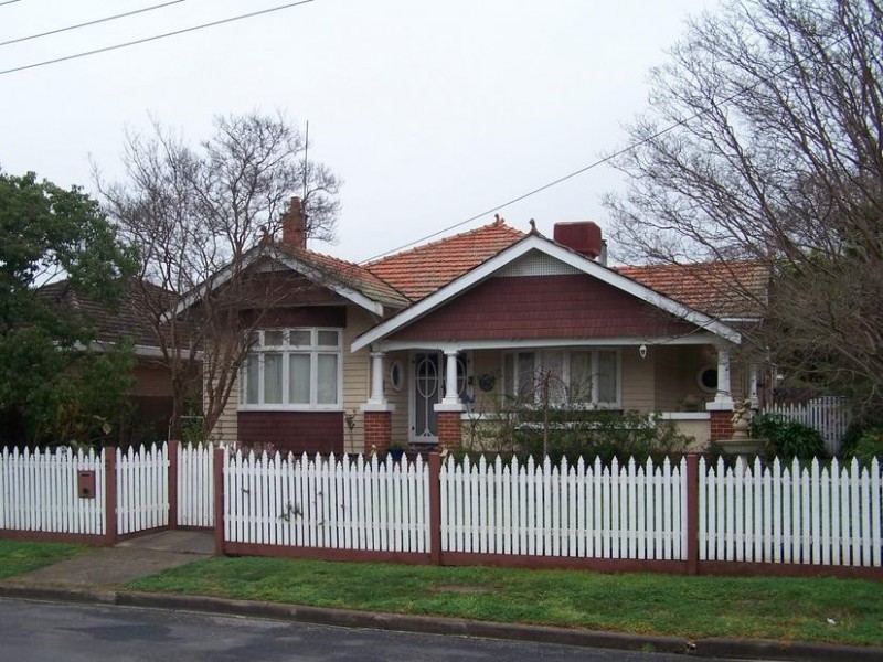 8 Tristan Street, Seymour VIC 3660