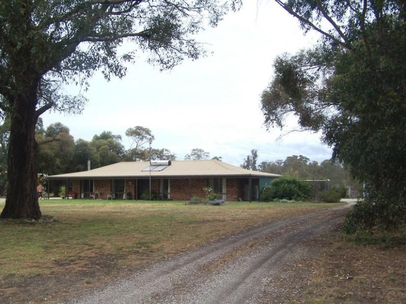 210 Highlands Road, Seymour VIC 3660