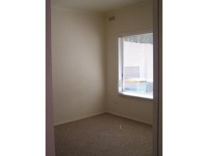 4/12 High Street, Seymour VIC 3660