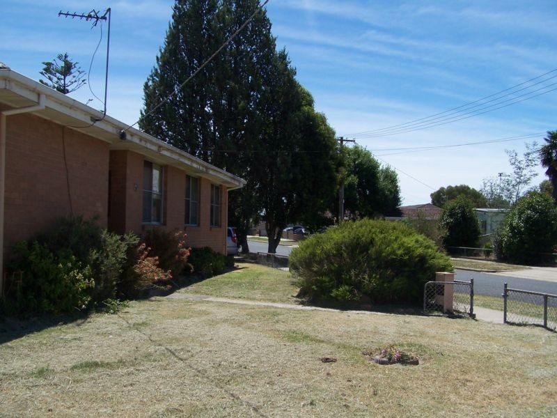 37 Sinclair Crescent, Seymour VIC 3660