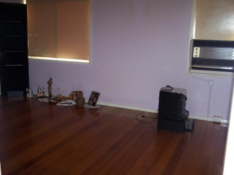 9 Kitchener Crescent, Seymour VIC 3660