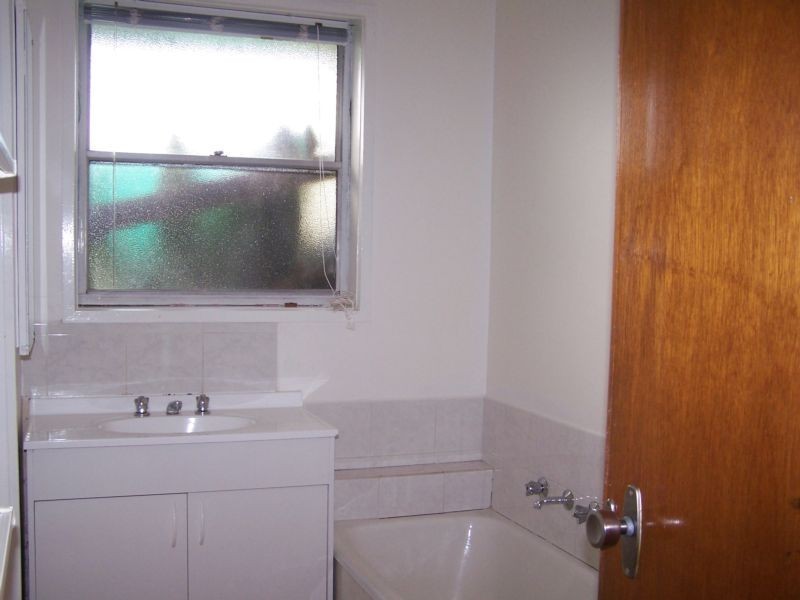 4 Monash Drive, Seymour VIC 3660