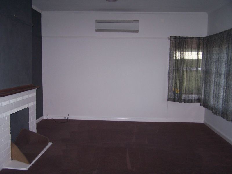 9 Stewart Street, Seymour VIC 3660