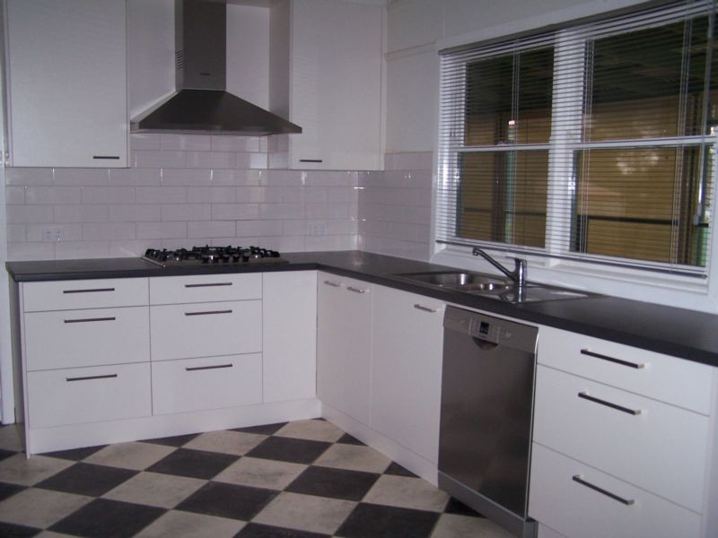 9 Stewart Street, Seymour VIC 3660