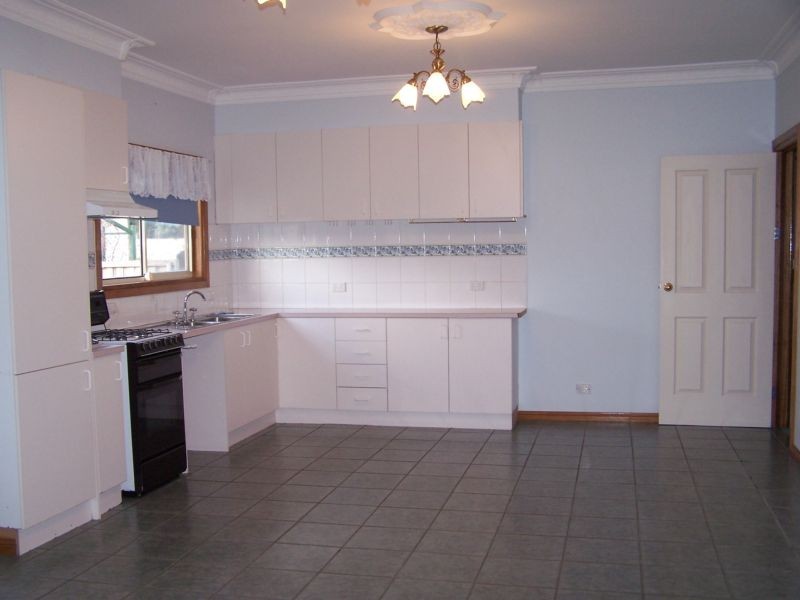 32 Tehan Street, Seymour VIC 3660