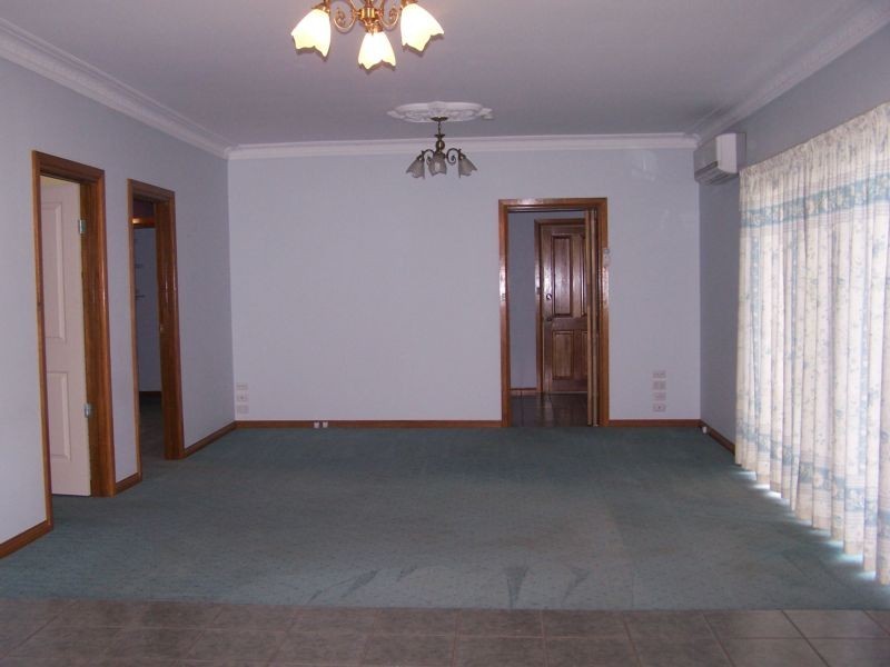 32 Tehan Street, Seymour VIC 3660