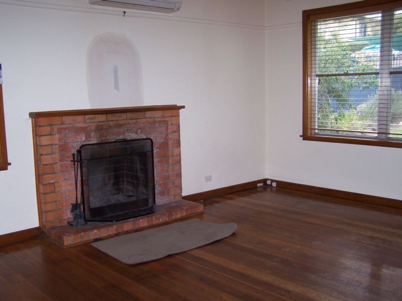 5 Dockery Street, Seymour VIC 3660