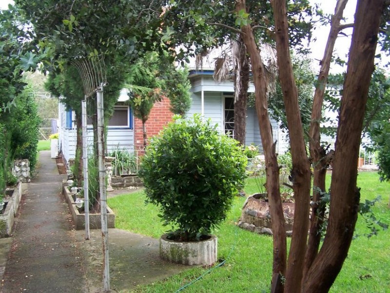 62 Livingstone Street, Avenel VIC 3664