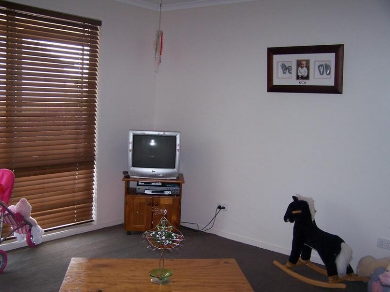 11 Hughes Street South, Avenel VIC 3664