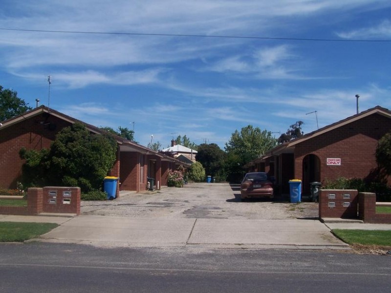 7/4 High Street, Seymour VIC 3660