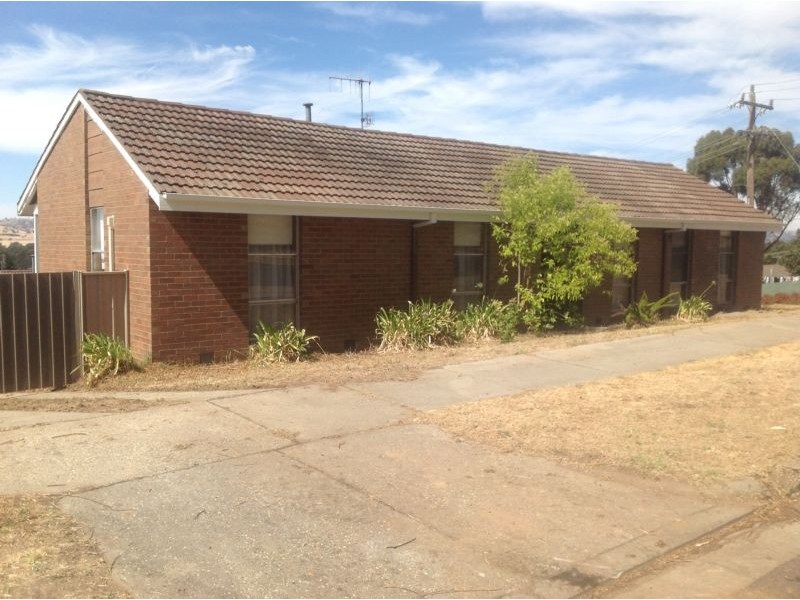 10 Skermer Avenue, Seymour VIC 3660