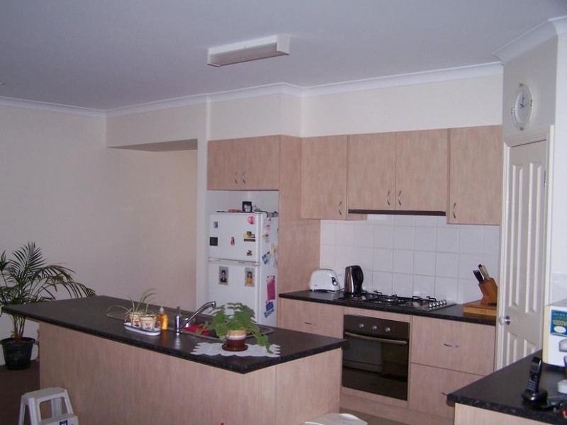 12 Lightwood Avenue, Seymour VIC 3660
