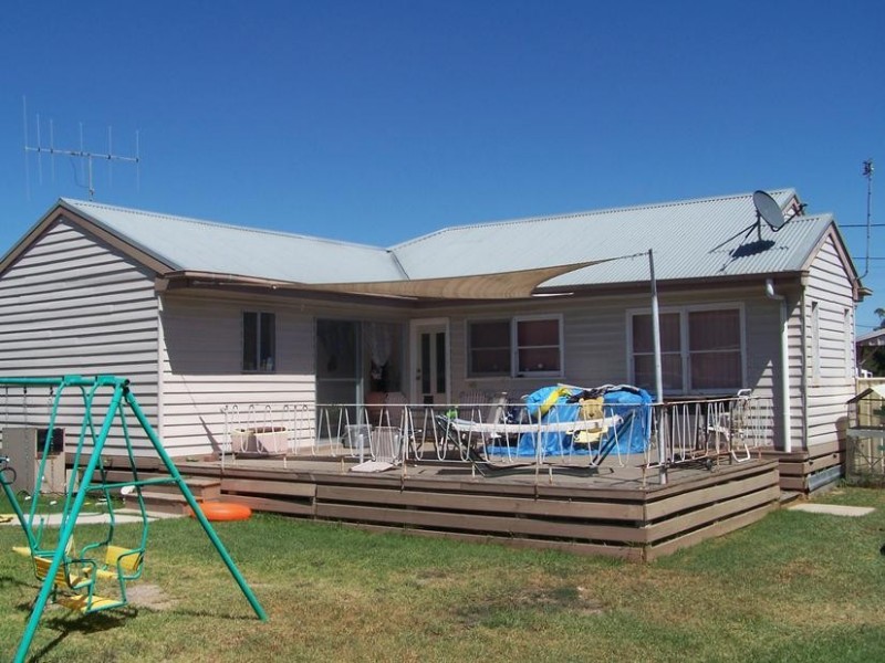 2 Parry Street, Seymour VIC 3660