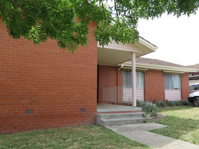 5 Monash Drive, Seymour VIC 3660