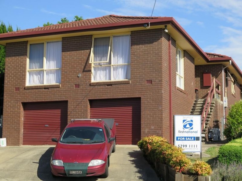 16 Priestley Crescent, Seymour VIC 3660