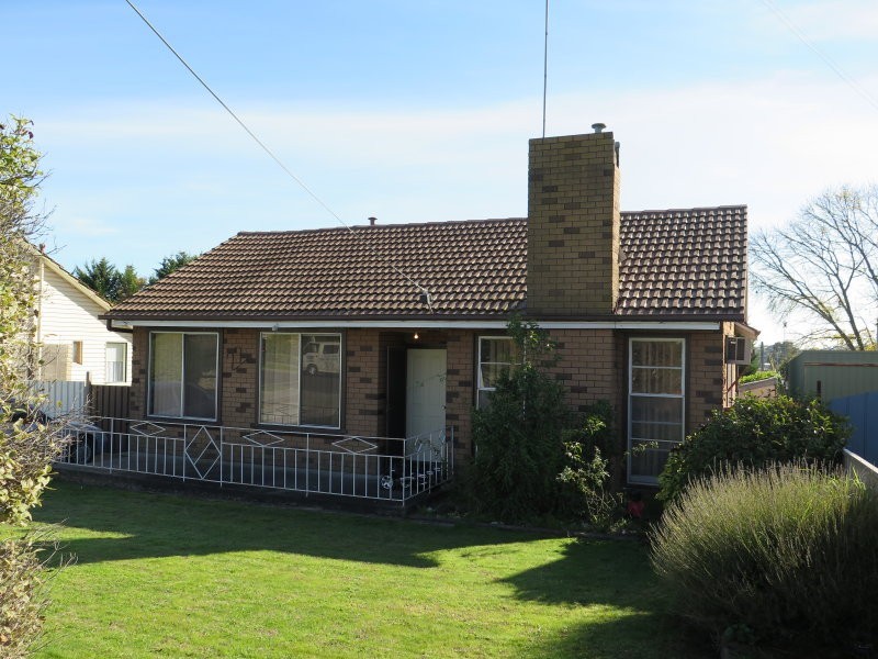 22 Perrin Street, Seymour VIC 3660