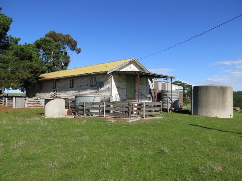 1075 Seymour Tooborac Road, Seymour VIC 3660