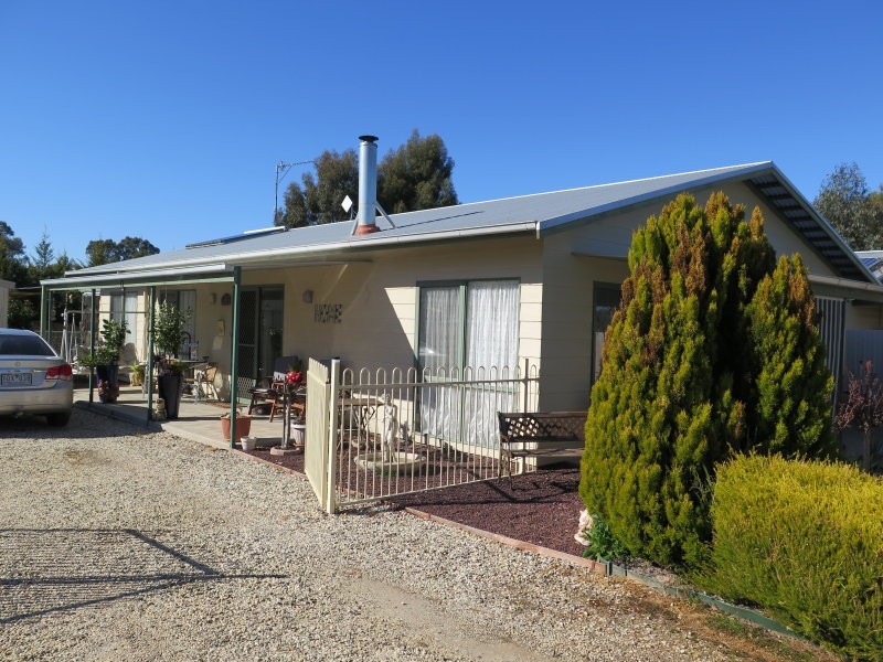 4 Park Street, Avenel VIC 3664