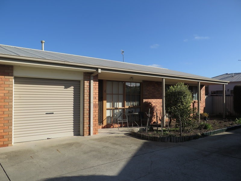 4/5 Butler Street, Seymour VIC 3660