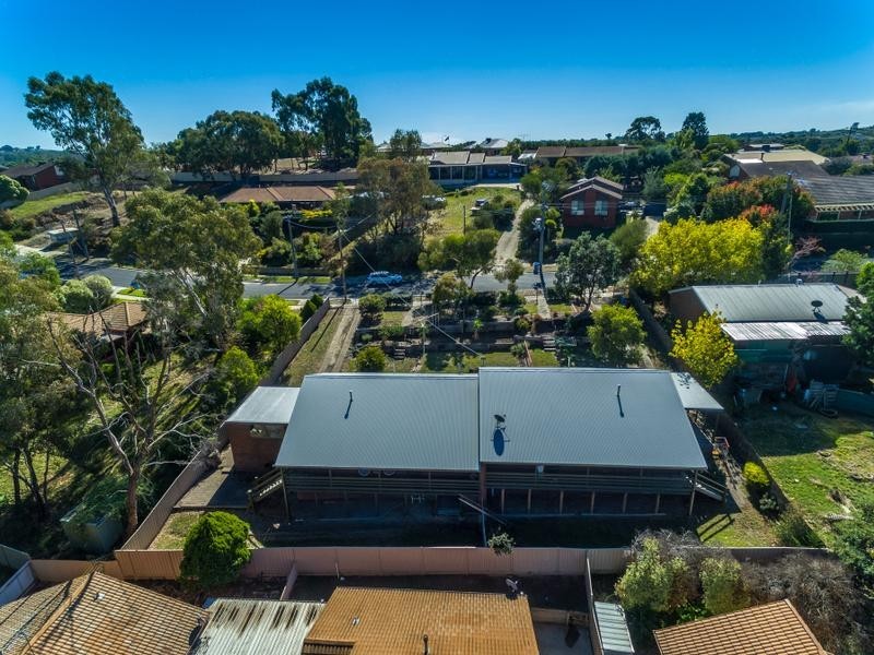 26-28 Hanley Crescent, Seymour VIC 3660