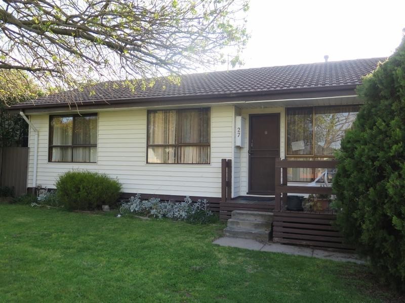 27 Howe Street, Seymour VIC 3660