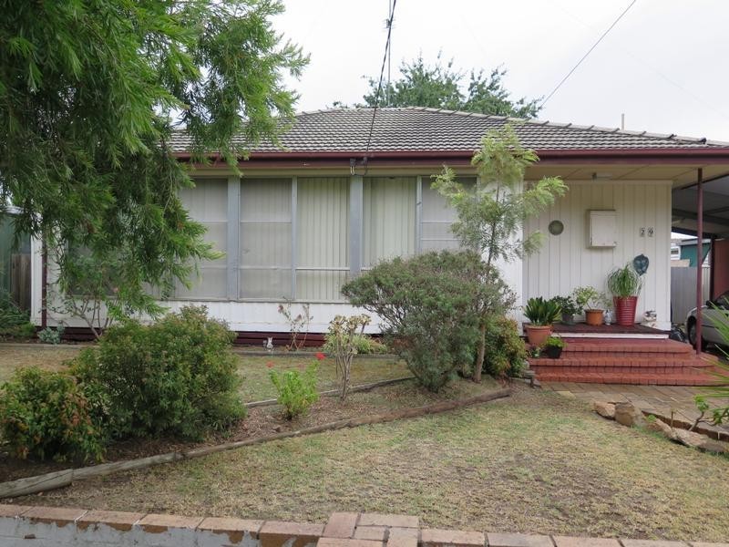 29 Martindale cres, Seymour VIC 3660