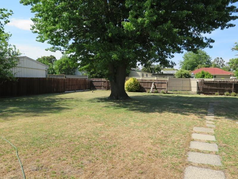 46 Railway Street, Seymour VIC 3660
