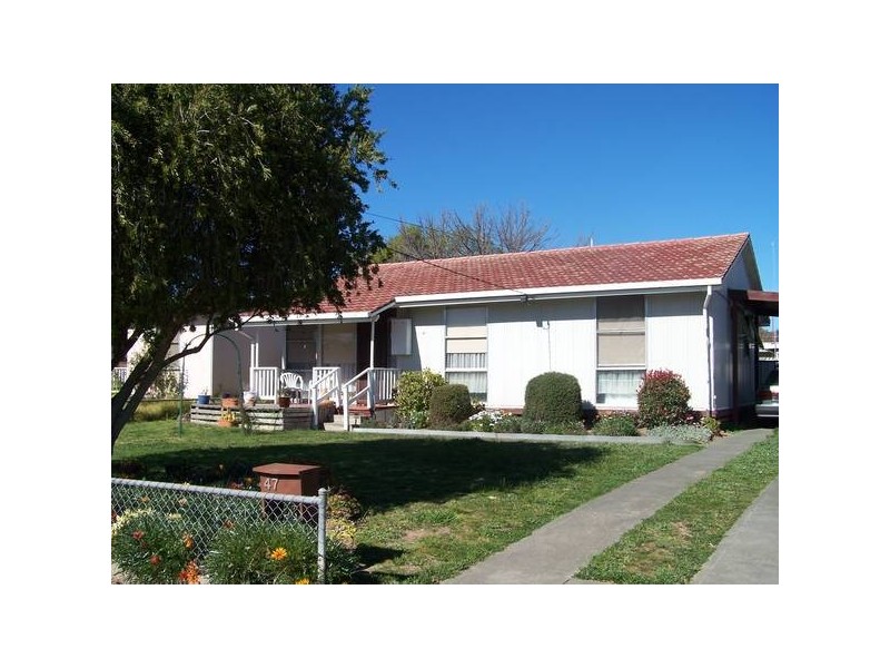 Sinclair Crescent, Seymour VIC 3660