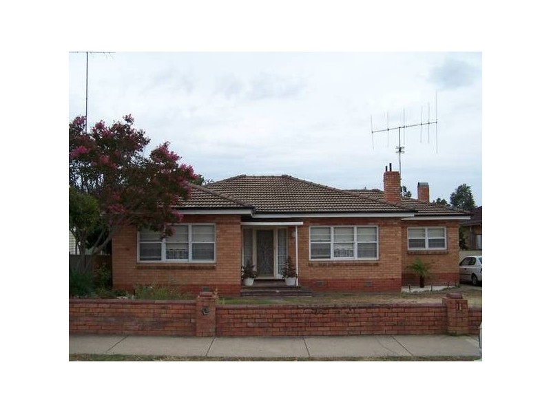 35 Loco Street, Seymour VIC 3660