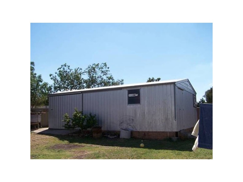 52 Avenel Road, Seymour VIC 3660