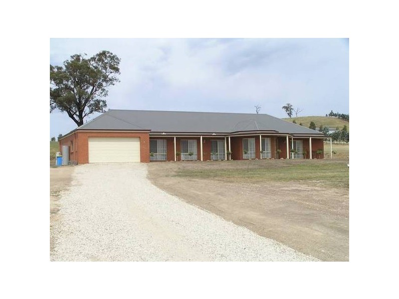 8 Nazek Court, Seymour VIC 3660