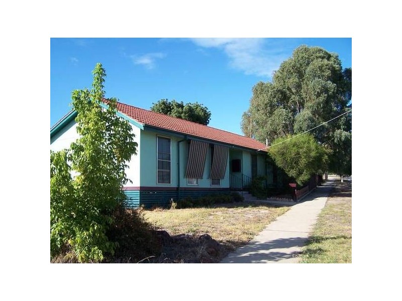 1 Monash Drive, Seymour VIC 3660