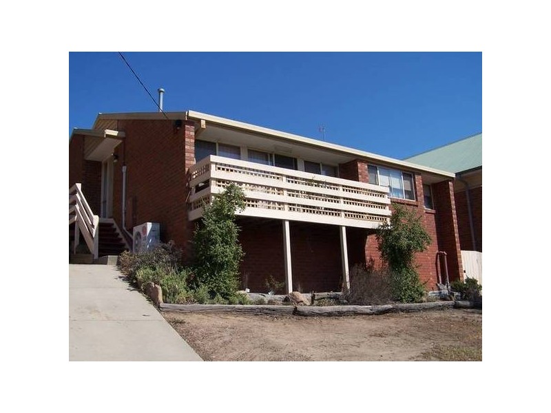 34 Monash Drive, Seymour VIC 3660