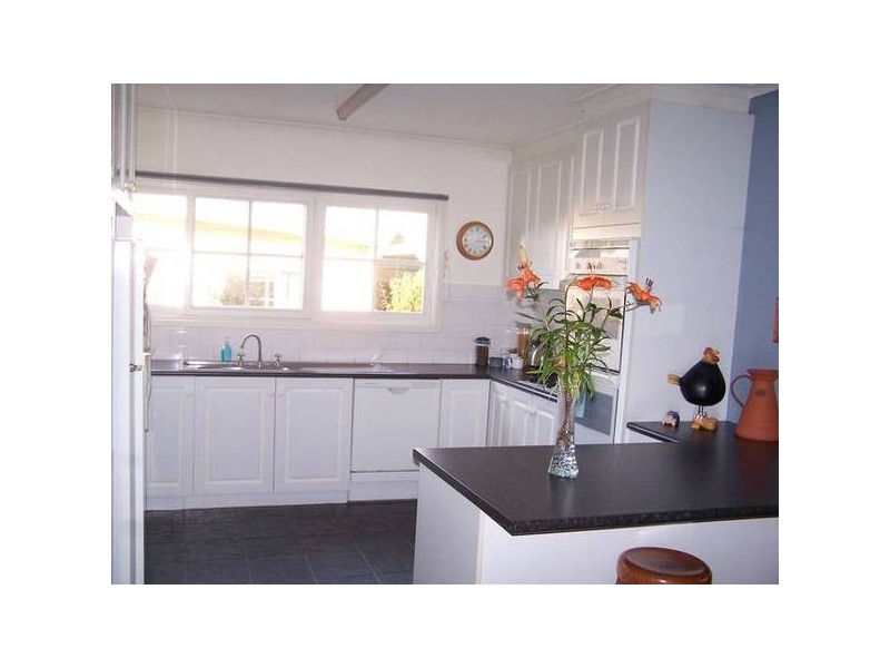 30 Progress Street, Seymour VIC 3660