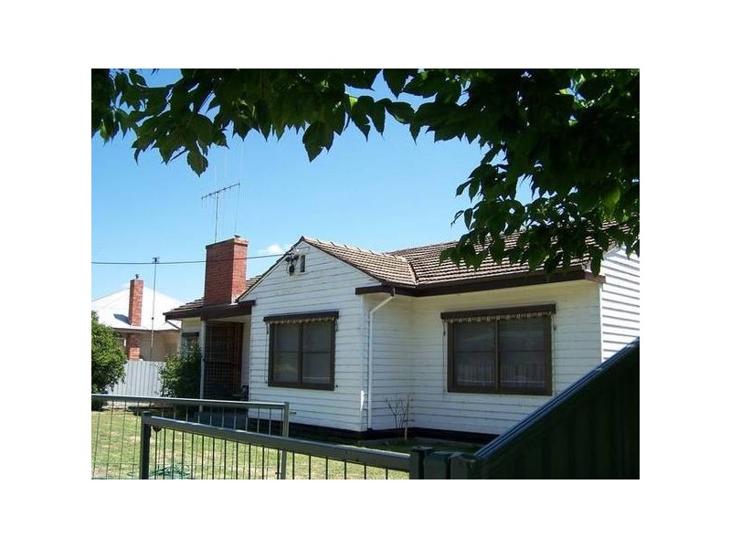 37 Park street, Seymour VIC 3660