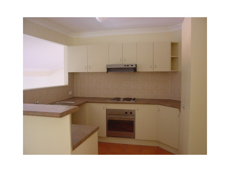 92 Mingah Crescent, Shailer Park QLD 4128