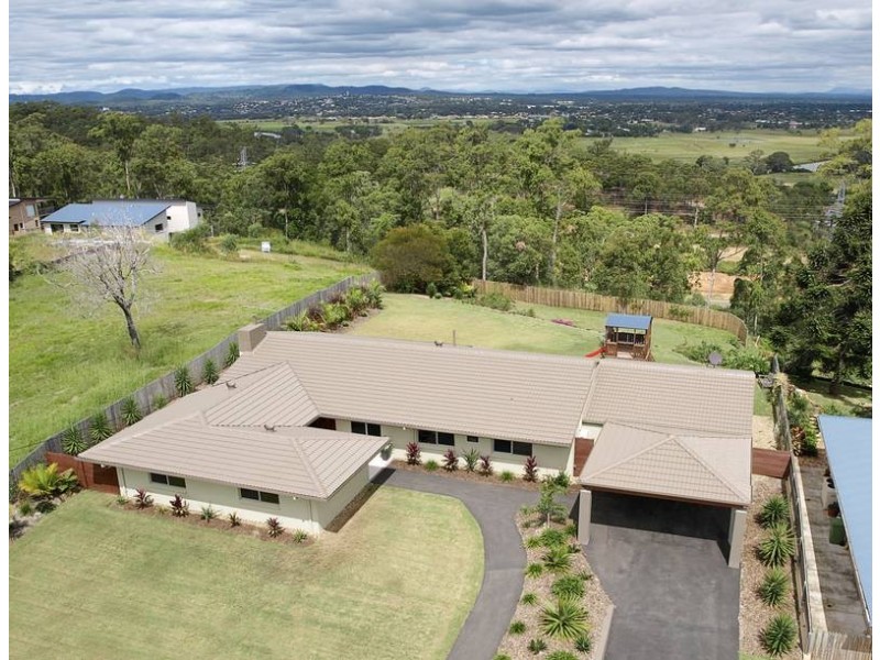 11 Ridge ROAD, Tanah Merah QLD 4128