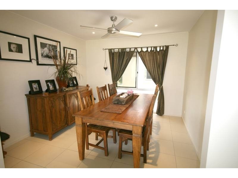 11 Ridge ROAD, Tanah Merah QLD 4128
